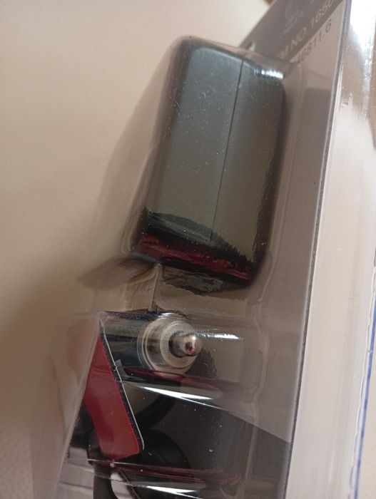 Încărcător mașină multiplu