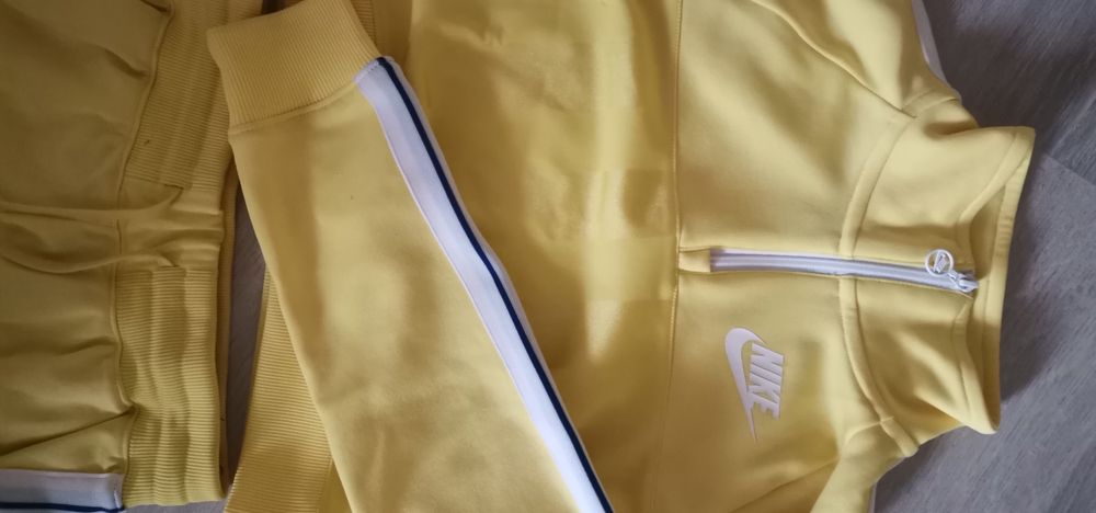 Nike дамски екип