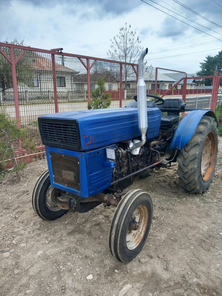 Tractor VR U445 fabricatie Brasov