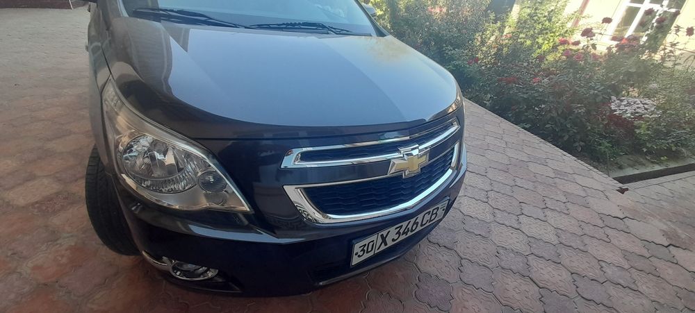 Kraskasi toza ,propan 42 talik gazi bor.yangiday turibti