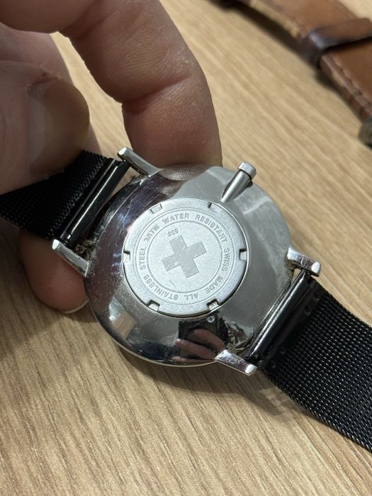 Мъжки часовници Swiss Military и Daniel Klein