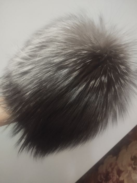 Продам меховую шапку