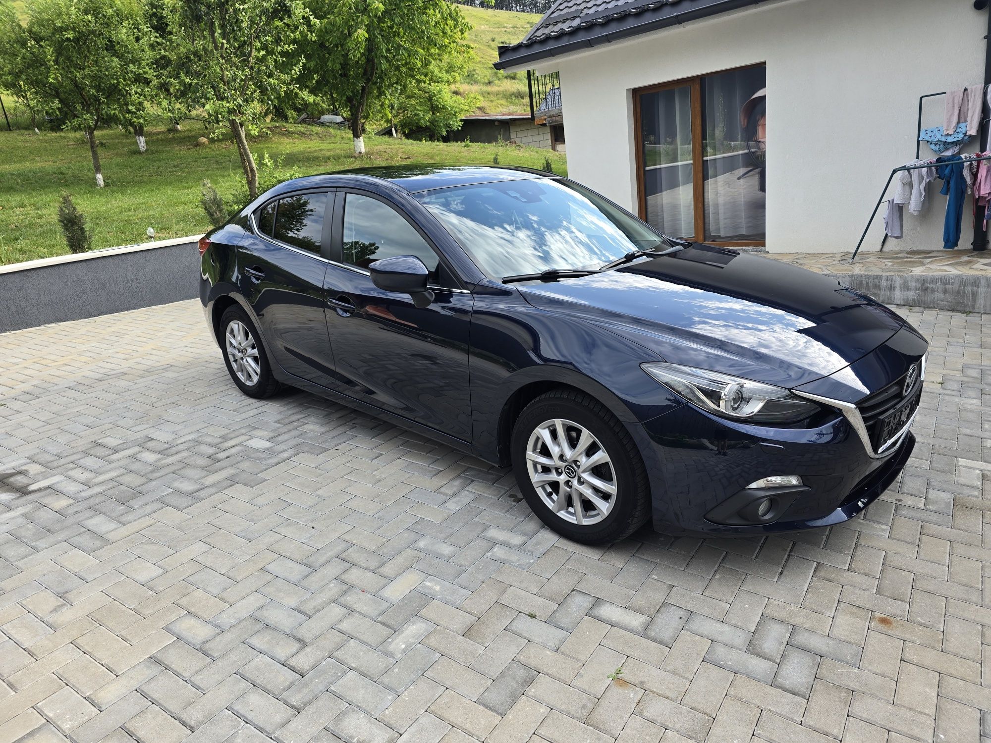 Vand mazda 3 de 2.2 diesel