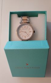Дамски часовник Emily Westwood с кристали