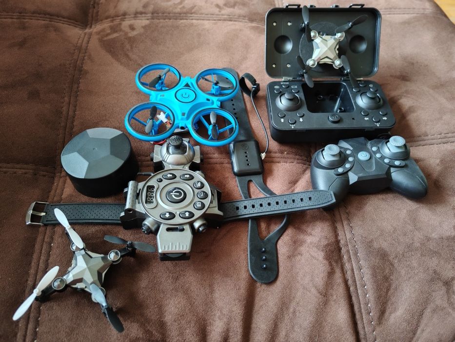 Продавам детски дрончета