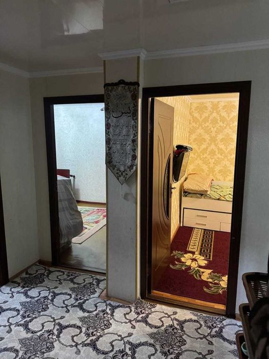 3 xonali kvartira sotiladi