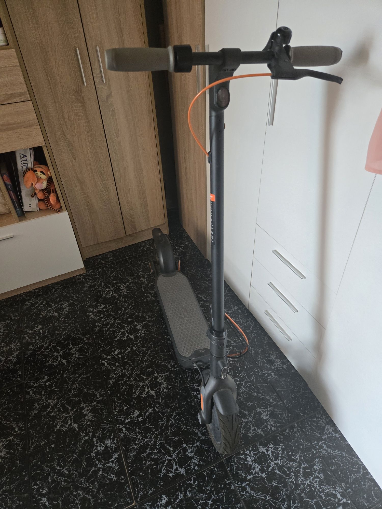 Електрическа тротинетка Segway Ninebot F30E