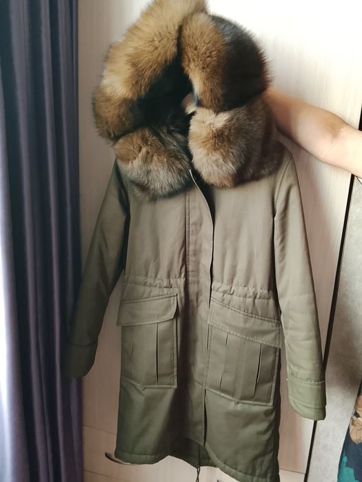 Парка пальто с мехом енота