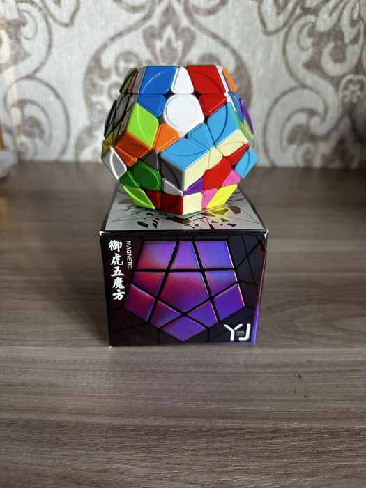 Магнитный кубик рубика мегаминкс