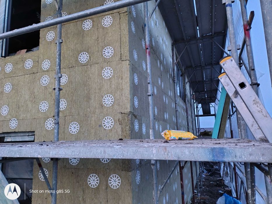 Construcții  pe Structură de Lemn | NZEB | Finisaje  & Termoizolați