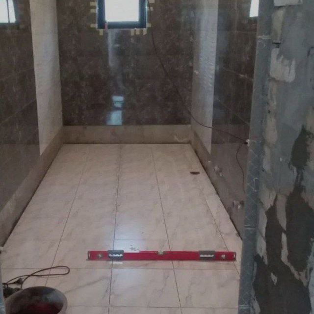 Kafel ustasi kafel ishlarini qlamz arzon va sifatli akuratni