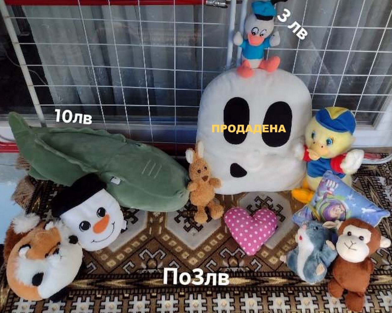 Играчки столче плюшени интерактивни пъзели и други