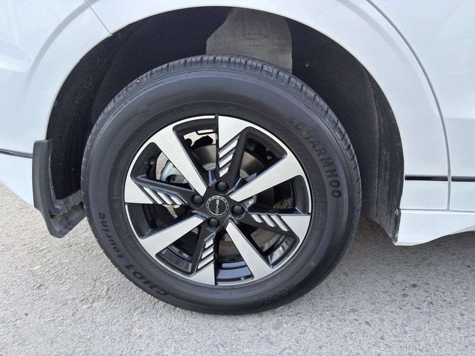 Byd E2 желательно ПЕРЕЧИСЛЕНИЕ