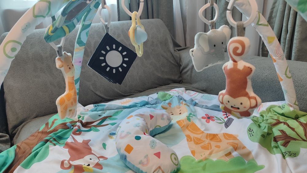 Активна гимнастика\ подложка за игра 0+м