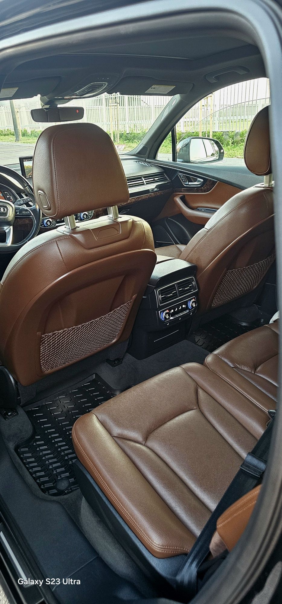 Продавам Audi Q7 Sline 3.0tfsi