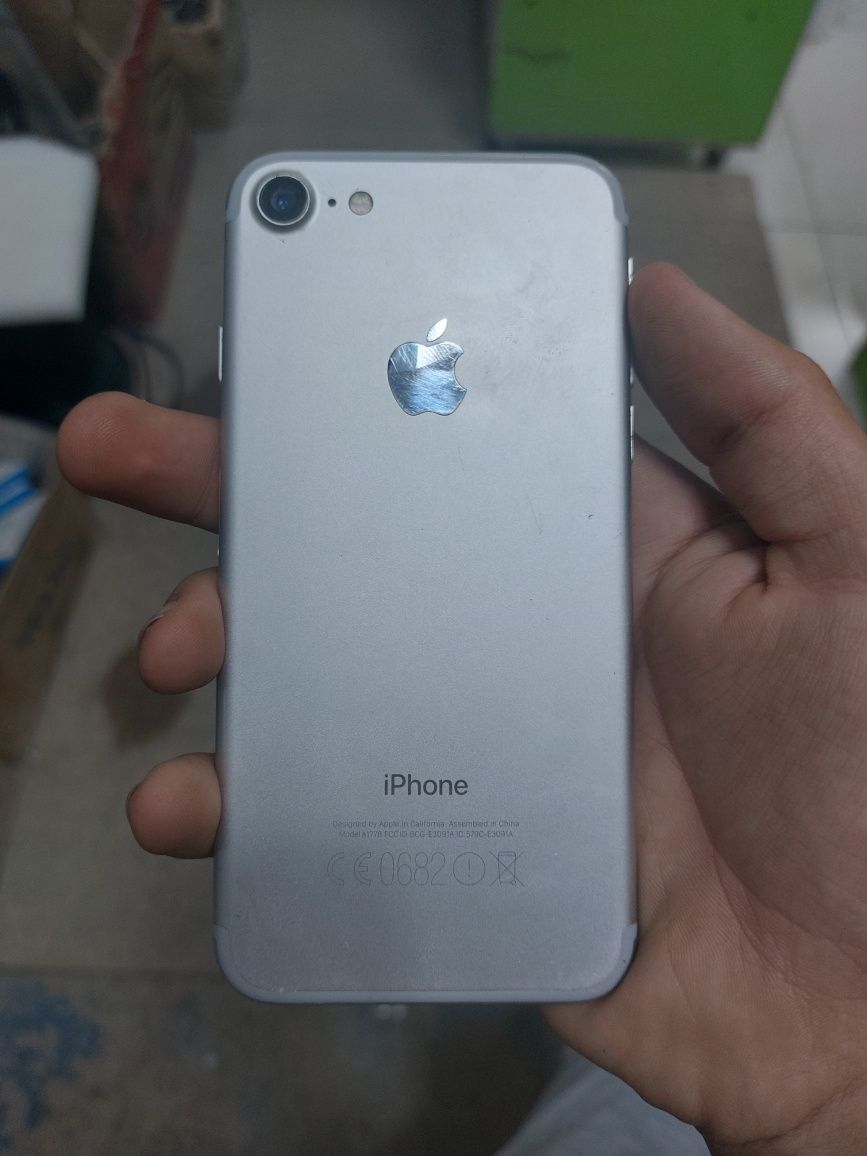 Iphone 7 xolati yaxshi