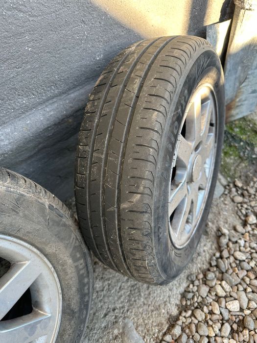 De vânzare 4 jante!!