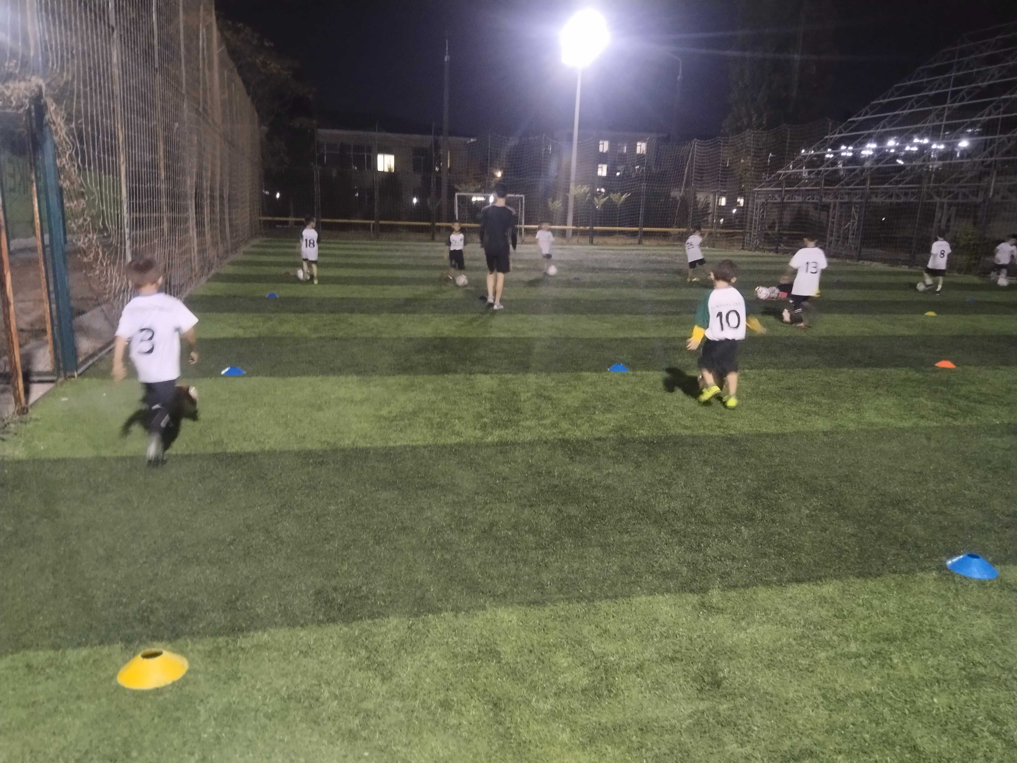 Football academy coach wanted