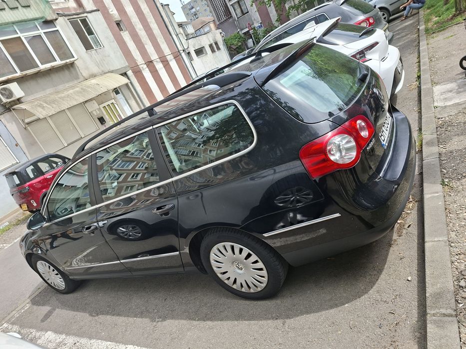 Vând Volkswagen Passat 2009