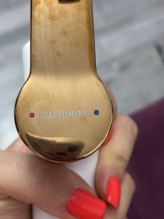 Baterie alba/auriu baie Kuchinox