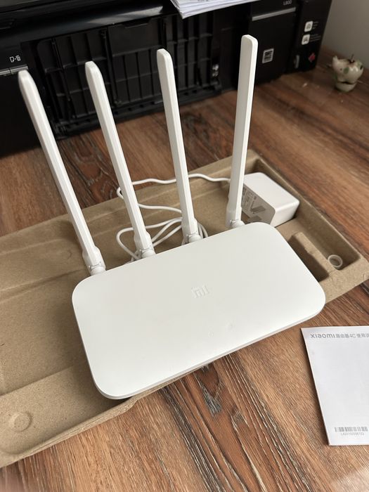 Роутер Xiaomi Mi WiFi router 4C