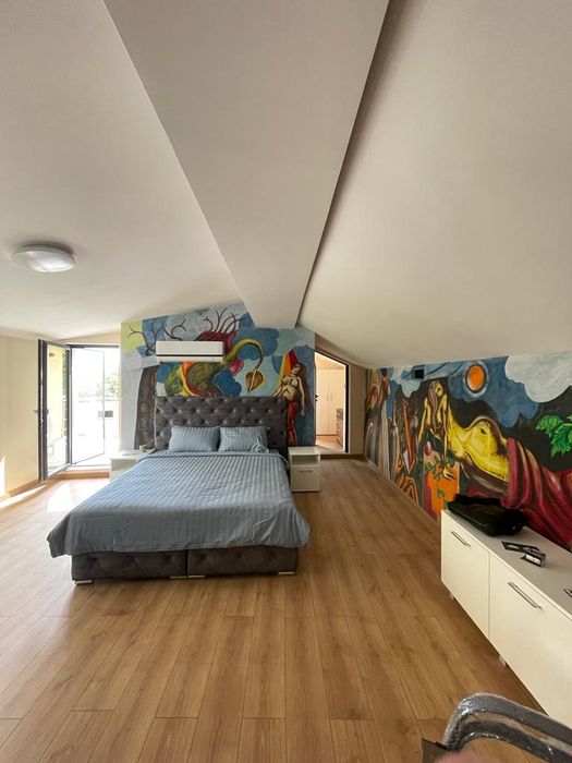 Дава се под наем Къща в Пловдив, Център - 450 кв.м за 2800 € - Снимка #11