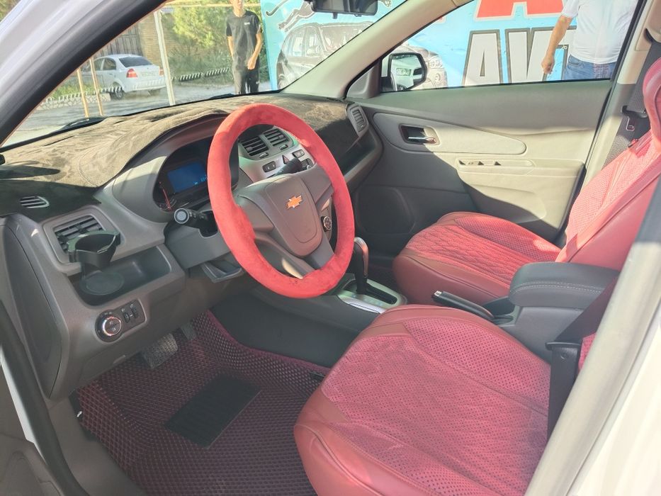 Автомашина COBALT