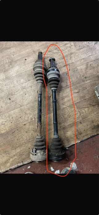 Planetară stanga spate Bmw x1 E84 an 2010 xdrive
