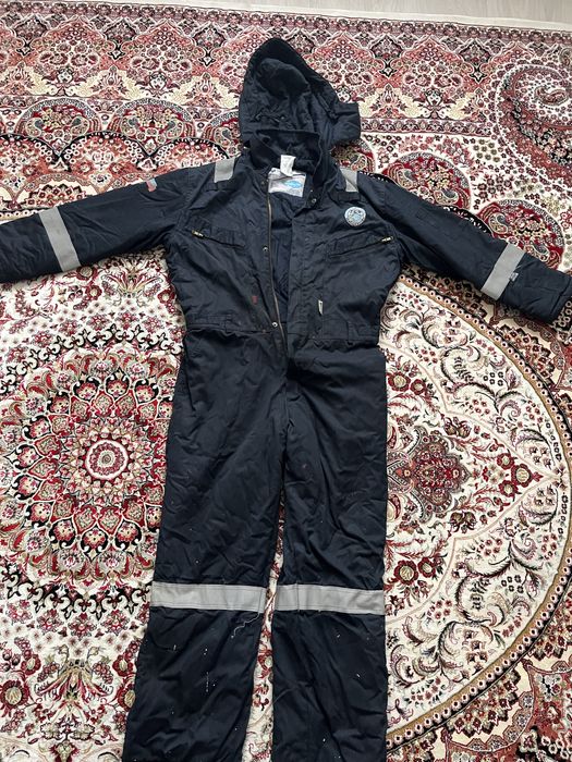 Продам спецовку зимний Тенгиз