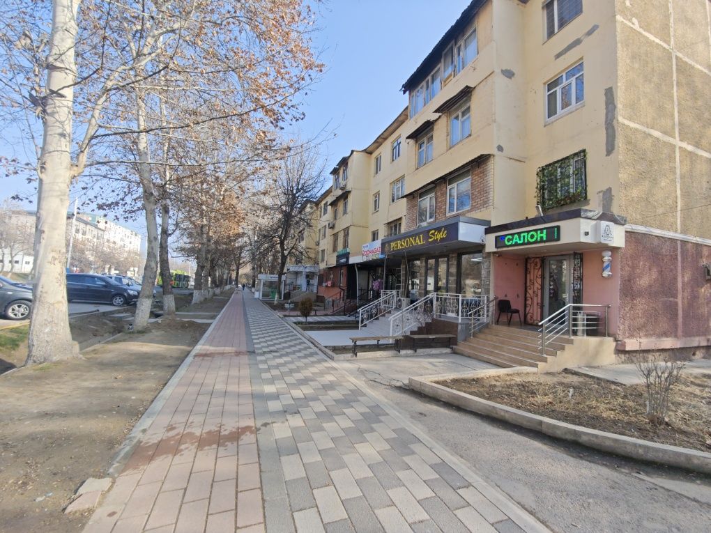 Продам свою квартиру на ТТЗ 1. Для бизнеса (Аптека, Магазин, Офис)