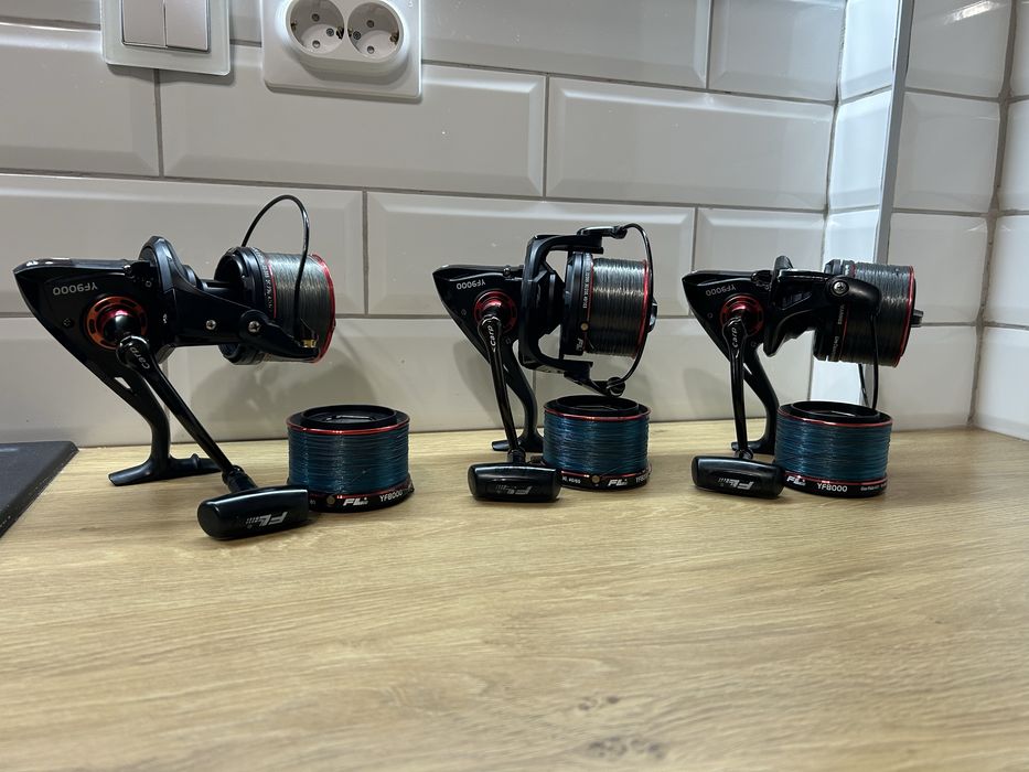 шаранджийски макари FL Carp YF9000 + резервни шпули