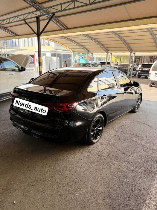 Monza 1.3 turbo srocno sotiladi