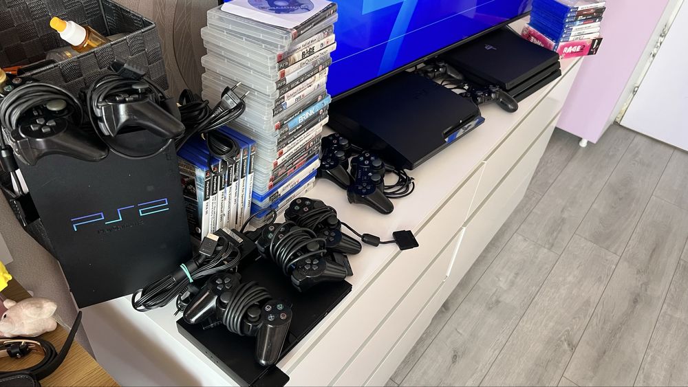 Playstation 2-3-4 ps 2 ps3 ps 4