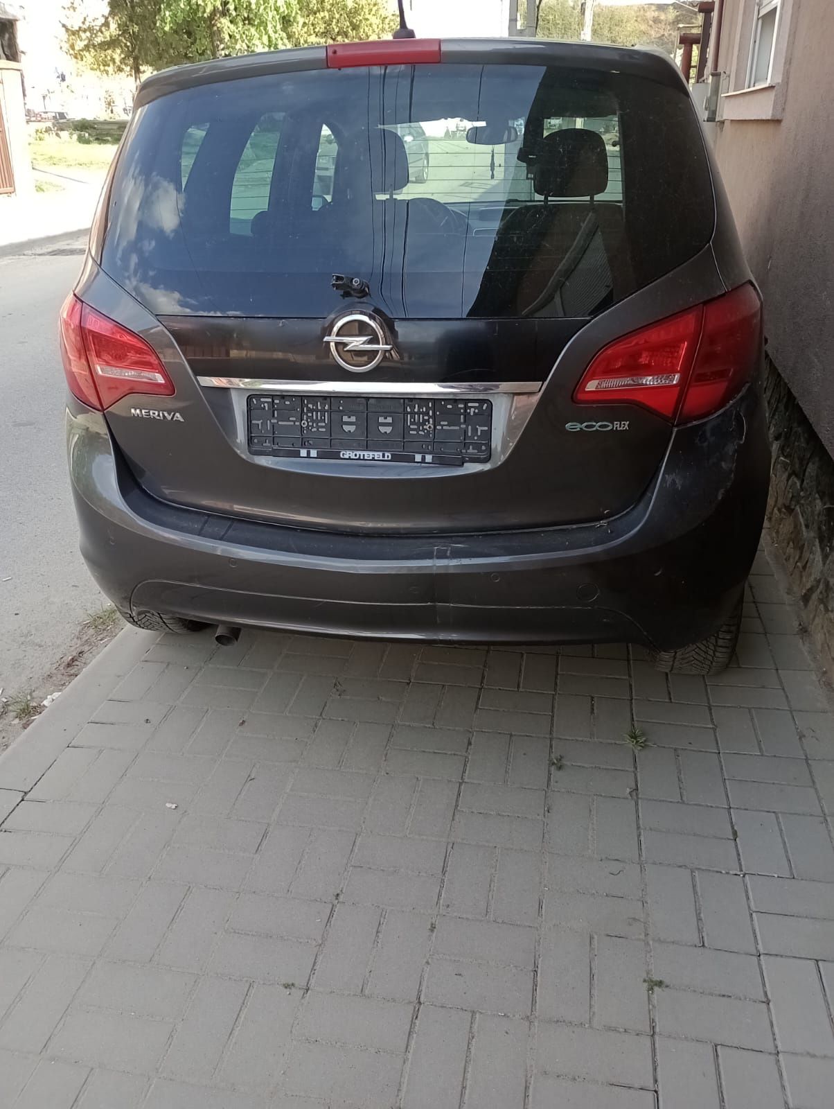 Dezmembrez sau vând Opel meriva b fabricație 2012