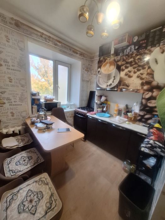 Продам 3 ком квартира. Центр!