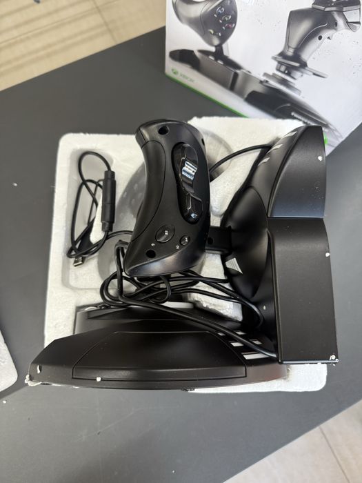 Manet de zbor Thrustmaster T.Flight Hotas One