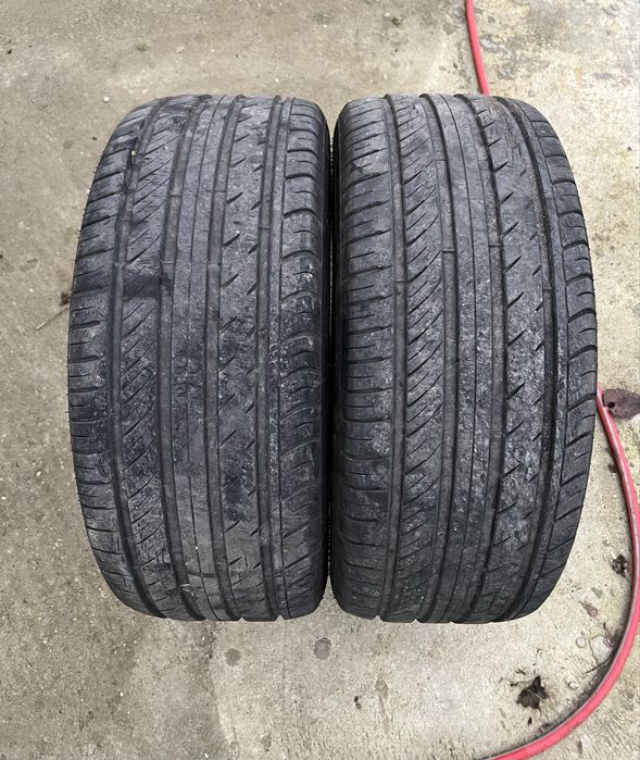 2 броя гуми 235/45/17