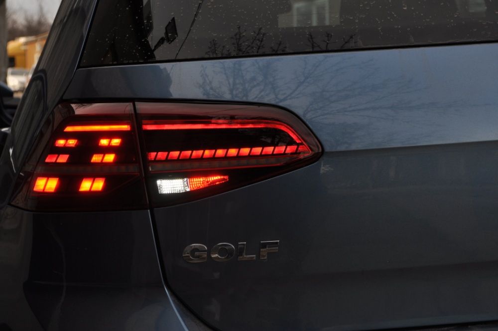 Stopuri LED VW Golf 7 semnalizare dinamica Facelift look