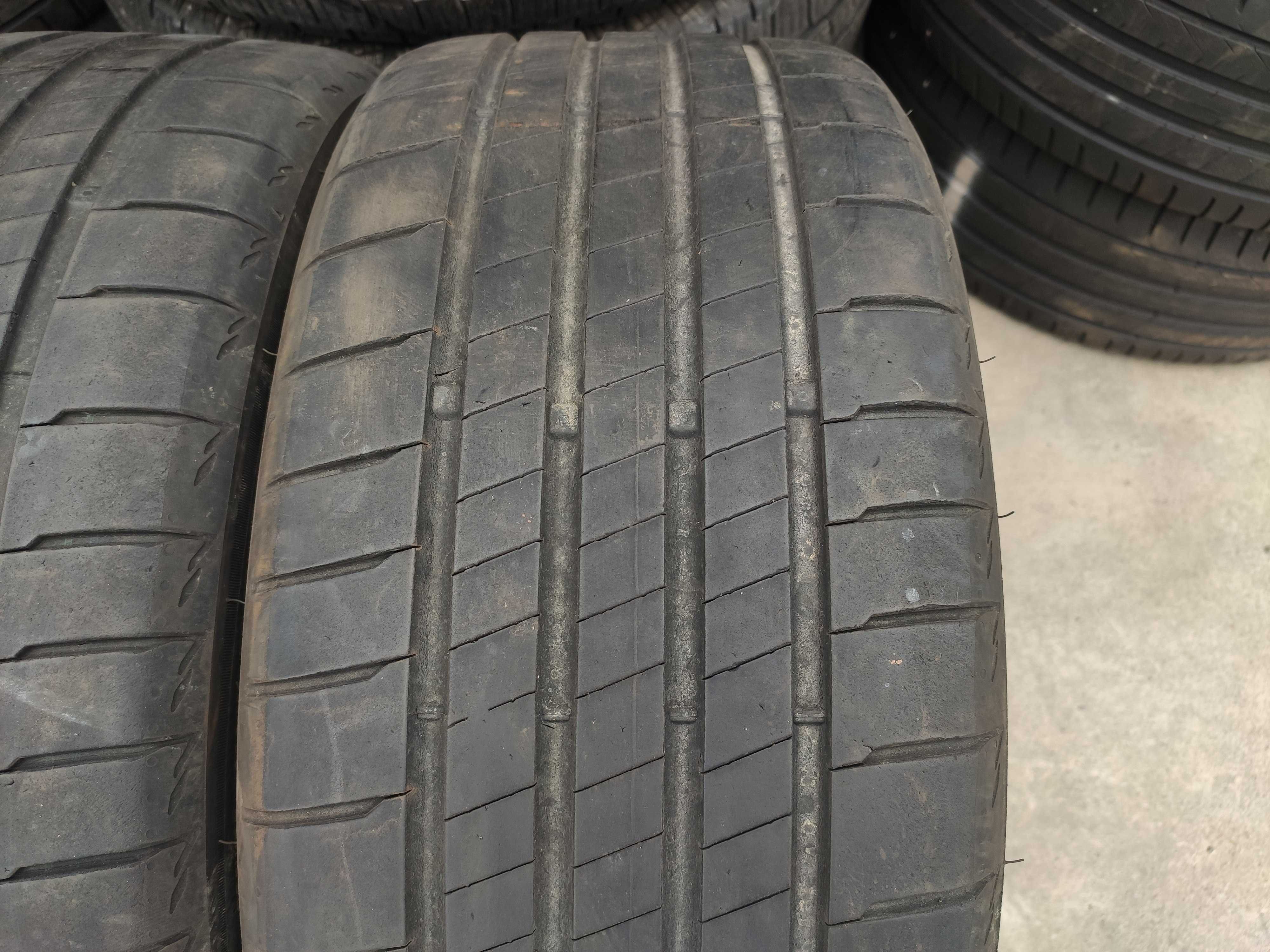 2бр Летни Гуми 225 40 18 - Bridgestone DOT 2021