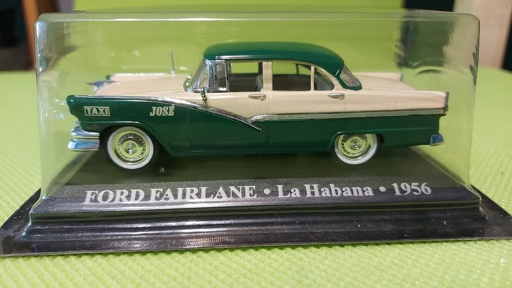 FORD FAIRLANE, LA HABANA 1956, Цена:25лв.  Модел 1:43,