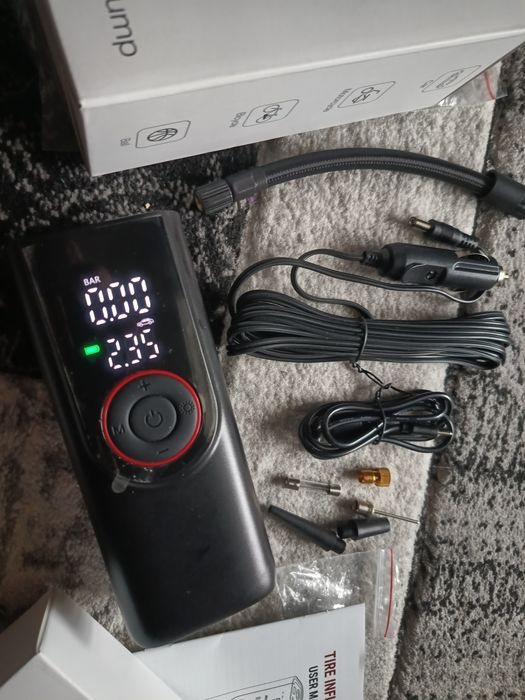 Compresor portabil auto sau bicicleta