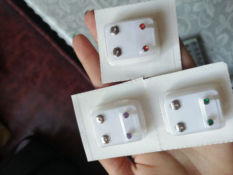 Обеци медицинска стомана