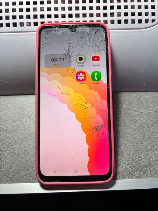 Samsung A05S телефон