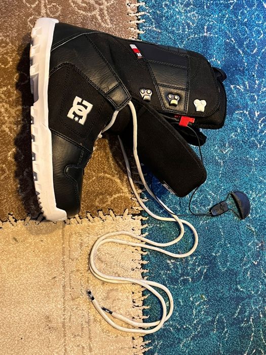 Ghete snowboard noi M41