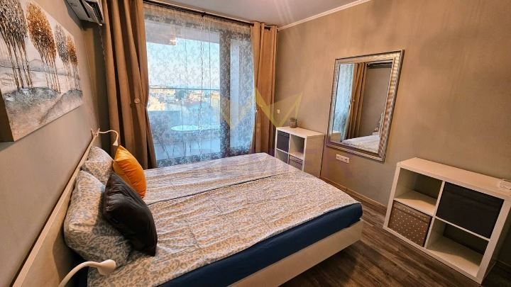 2-стаен в Варна-Бриз площ 74 цена 1500