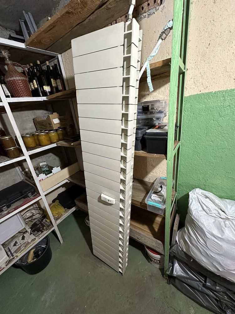 Продавам два радиатора