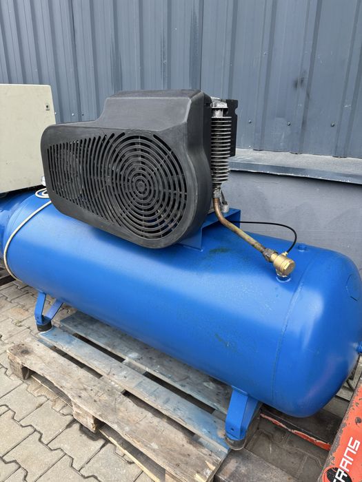 Compresor industrial butelie 500 l