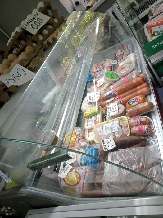 Срочно продам витрину