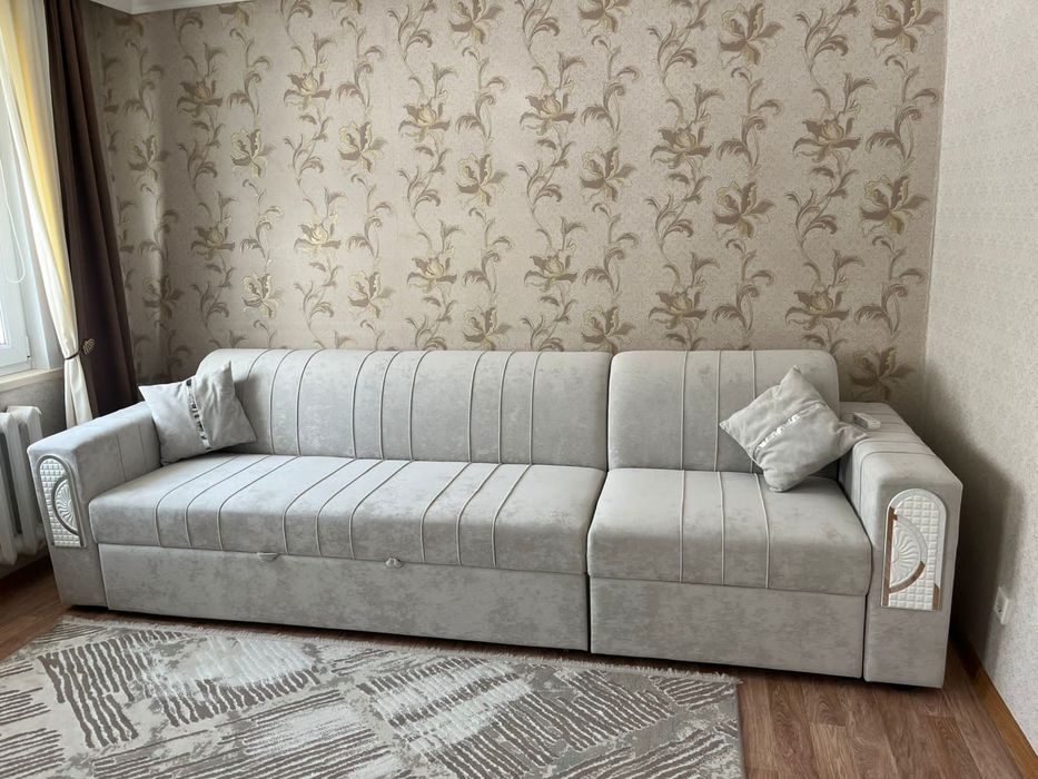 Срочно продам диван 3 м