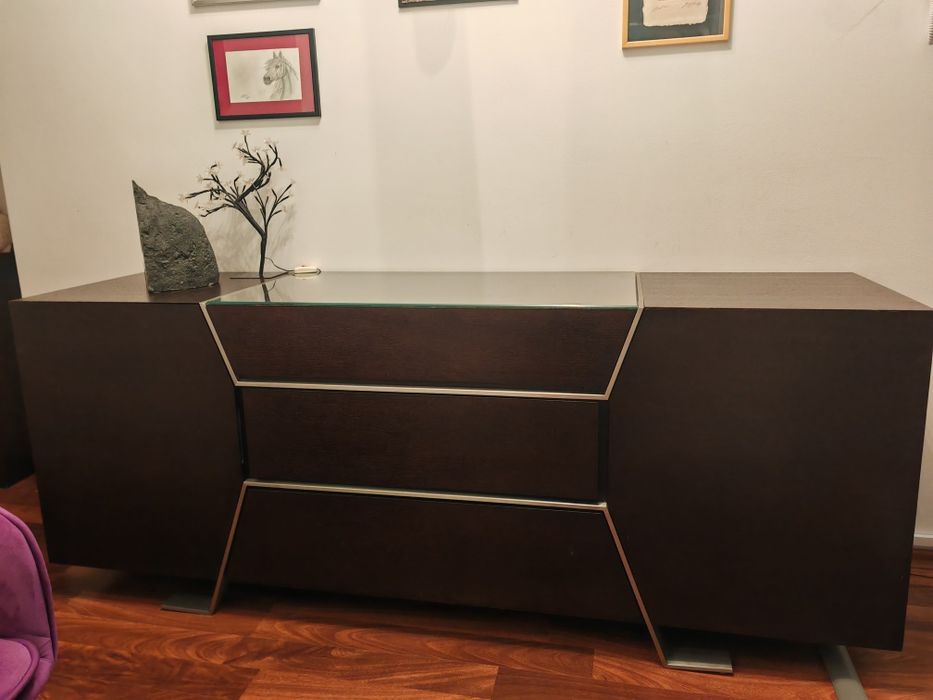 Bufet/comoda/servanta/dulap maro (wenge)